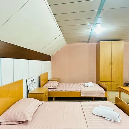 Cozy Loft For Groups 24,7selfcheckin Appartement